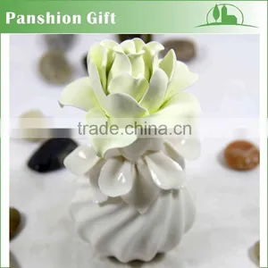 Wholesale Ceramic Flower Fragrance Diffuser thumbnail-1