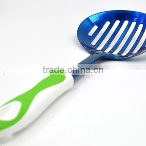 Non-stick TPR Handle 100% Food Grade Titanize Kitchen Slotted Skimmer thumbnail-4