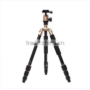 Professional Camera Tripod thumbnail-4