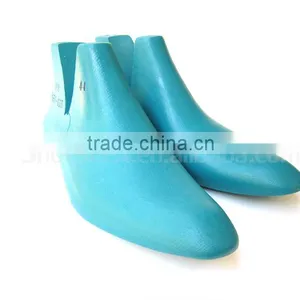 Plastic Shoe Lasts for Italian/Russian Men Boot Shoes thumbnail-1