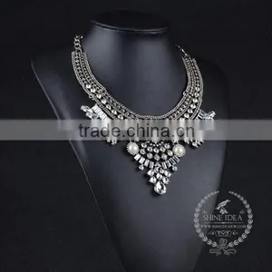 High Quality Vintage Rhinestone Chunky Statement Necklace Tin Alloy Fashion Women Pendant Necklace 6390105 thumbnail-2