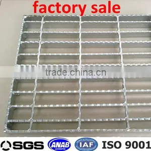 Serrated Galvanized Steel Grating Weight,stair Treads Steel Grating Weight thumbnail-2