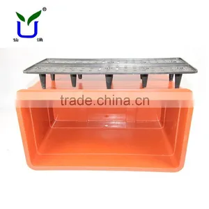 Rectangular Plastic Trough Self-watering Flower Pots With Black Drain Board thumbnail-2