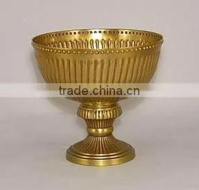 Golden Bowl Design Metal Trumpet for Flower Decoration thumbnail-1