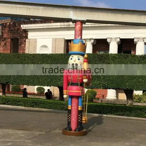 Outdoor Fiberglass Soldier Decoartion thumbnail-1
