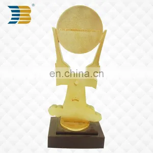 Custom Design Zinc Alloy 24k Gold Plating Metal Trophy With Wooden Base thumbnail-3