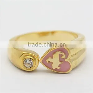 New Simple Gold Finger Ring Designs thumbnail-1