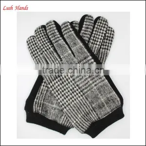 Ladies Delicate Factory Woolen Gloves Lining With Polyester thumbnail-3