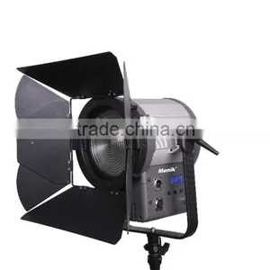 Menik SR-2000B 200W Focus and Color Temperature Adjustable Fresnel Lens LED Spotlight thumbnail-5