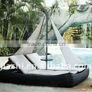 Aluminum Camp Bed thumbnail-1