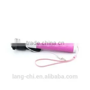 Wired Selfie Monopod With Phone Holder thumbnail-2