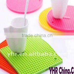 High Heat Resistant Silicon Rubber Mats for Kitchen thumbnail-1