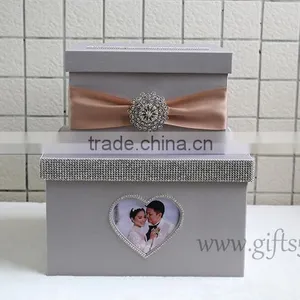 Special Card Holders With Heart Shape Photo Frame for Any Event thumbnail-1