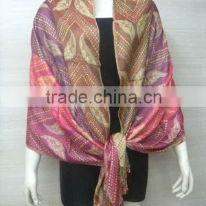 Fashionale Ladies Viscose Jacquard Shawls/winter Scarves thumbnail-1