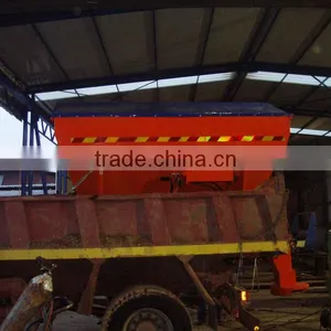 Salt Spreader-SS-5 thumbnail-1
