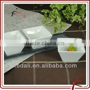 Porcelain Snack Dish and Serving Plate thumbnail-1