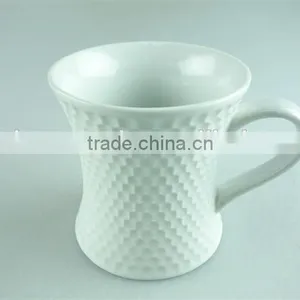 Unique Shape White Ceramic Coffee Mug With Cheap Price in Stock thumbnail-1
