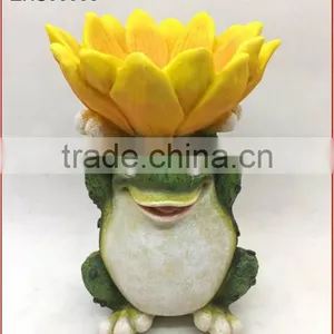 Wholesale Unique Artistic Bird Bath With Solar Lighted Planter thumbnail-1