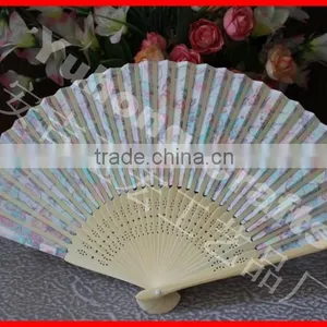 Popular Gift Bamboo Hand Fan With Fabric thumbnail-2