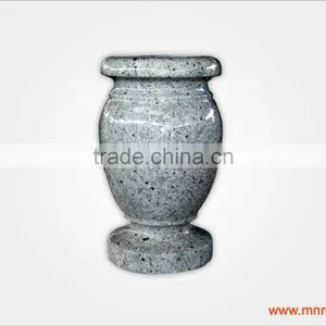Flower Vase thumbnail-1
