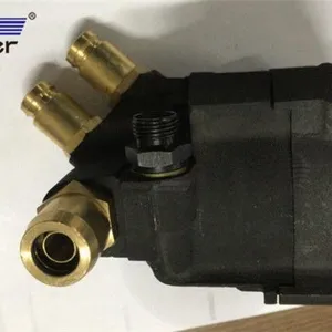 OE Member 1518142 Fuel Pump Feed Pump Truck Engine Parts 1.12155 1518142S1 1436301 1414260 1440235 0809820 1760708 For Scania thumbnail-2