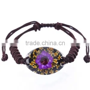 Lovely Souvenir Real Flowers Resin Fashion Bracelet thumbnail-6