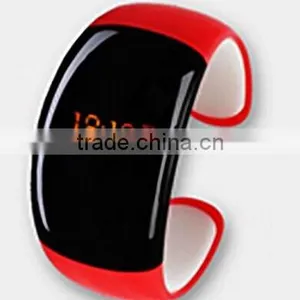 2013 Ladies Fashion Wireless Bluetooth Bracelet Receiver for All Mobile Phones thumbnail-1