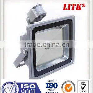 LED Shoebox-Style Area Light - Type V, 12,800 Lumens, 4000K thumbnail-4