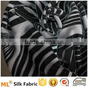 Silk Burnt-out Velvet High Quality Silk Fabric thumbnail-4