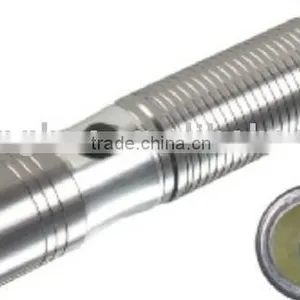 LED FlashLight thumbnail-1