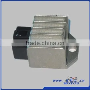 SCL-2013011069 Hot Selling JY110 Chinese Scooter Parts 12v Regulator Rectifier thumbnail-1