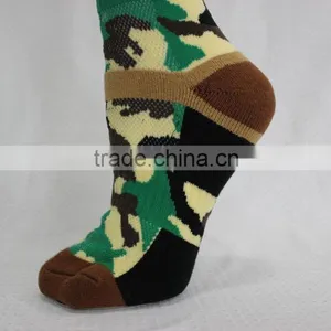 Camouflage Sports Socks Men's Camouflage Necessary Joker Cotton Socks Mens Gradent Color Sport Socks Fashion Design Wholesale thumbnail-4