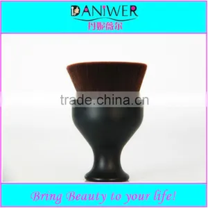 Hot Sale Product Wooden Cosmetic Brush With Beautiful Fair thumbnail-1