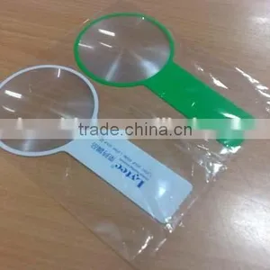 Handheld Plastic Magnifier thumbnail-3