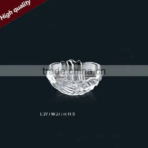 Leaf Shaped Glass Bowl for Fruit&candy&snacks,high Quality Glassware thumbnail-1