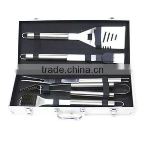 BQ-0081 / 5 Pcs Bbq Set in Aluminum Box thumbnail-1