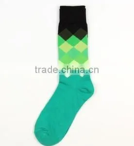 Men's British Cotton in Tube Knitted Happy Socks Wholesale thumbnail-4