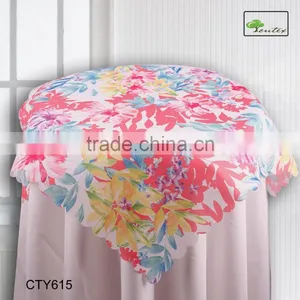 Polyester Printed Tabel Cloth thumbnail-1
