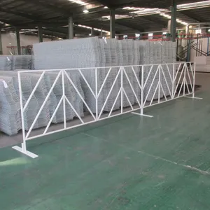 HT-FENCE Temporary Pedestrian Heavy Duty Crowd Control Steel Barricade Crowd Control Barriers Metal Interlocking Barricade thumbnail-5