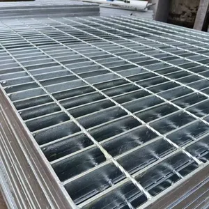 Heavy Duty Platform Grating Hot Dip Galvanized Steel Grating for Offshore Industrial Platform thumbnail-3