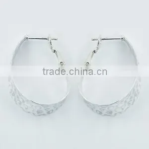 Plain 925 Sterling Silver Earrings Sparkling Hammered Oval Hoops thumbnail-1