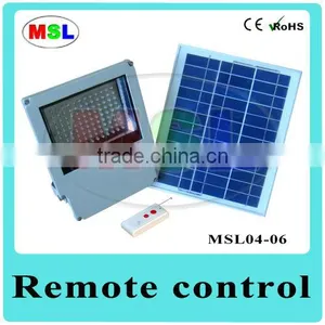 CE RoHS High Quality IP65 Maintenance Free Solar Flood Light With Remote Control thumbnail-1