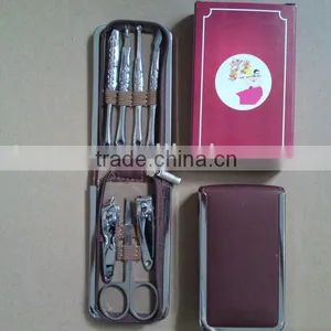 MRT-031 7pcs PU Bag With Colored Box Carbon Steel Pedicure Manicure Set thumbnail-1