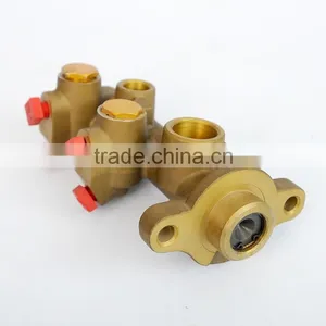 Auto Brake Systems 24 Compensating Hole / Central Valve / Plunger Types Brake Master Cylinder thumbnail-2