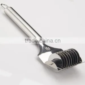 New Arrivel Hand Noodle Slicer / Noodle Cutter Tool / Pasta Cutter Tool thumbnail-4