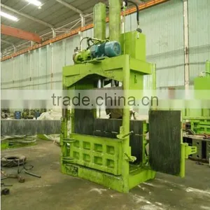 30t DB-30T Hydraulic Vertical Waste Paper Baler Machine With Low Price thumbnail-5