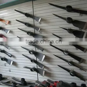 Garden Steel Pickaxe thumbnail-1