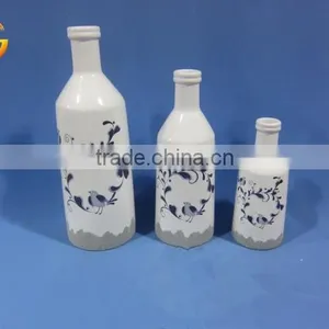 Hot Selling Ceramic White Glossy Flower Urn Decoration thumbnail-3