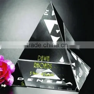 2016 Classic Pyramid Crystal Trophy Award thumbnail-1