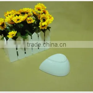 Wholesale High Quality White Ceramic Olive Shape Dish thumbnail-3